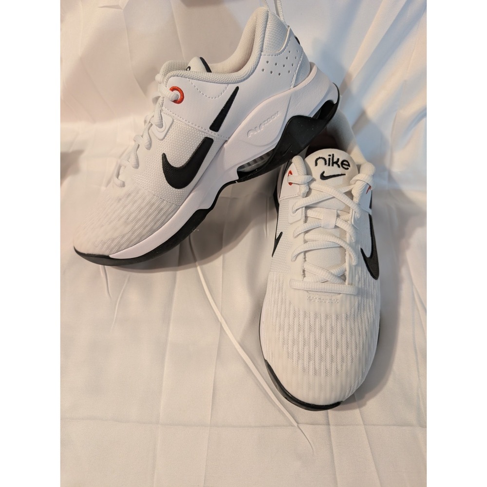 Nike Air Zoom Bella 6 Women's Size 8 White Black Picante Red DR5720-102 New